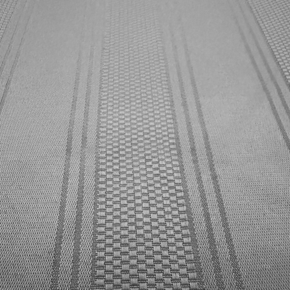 Elegant Gray Table Linen